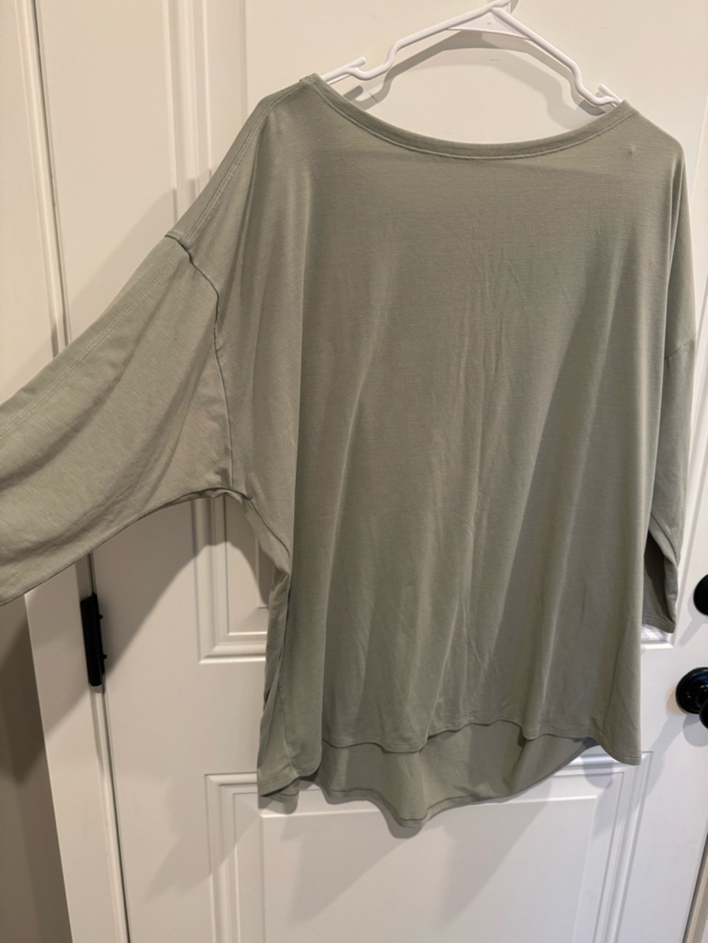 Athleta Lightweight Sage Green Dolman Sleeve Tunic